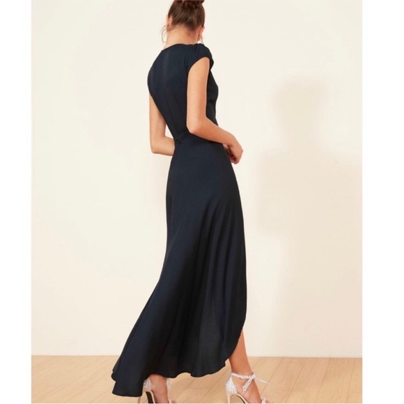 Reformation navy cap sleeve chamomile wrap dress - Picture 3 of 11